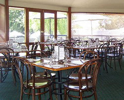 Oakbank Hotel - Hotel Accommodation 1