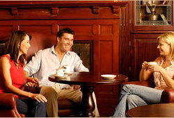 PJ Gallaghers Irish Pub - Parramatta - Hotel Accommodation 1