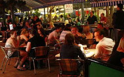 Royal George Hotel - Hotel Accommodation 2