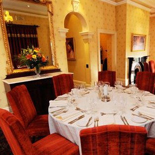 Old England Hotel - Hotel Accommodation 1