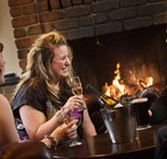 Mick O'Sheas's Irish Pub - Hotel Accommodation