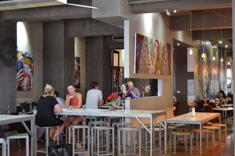 Amici Bakery Cafe - Hotel Accommodation 6