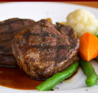 R. G. Mcgees Hotel Restaurant - Hotel Accommodation