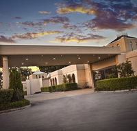 Shangri-La Gardens - Hotel Accommodation