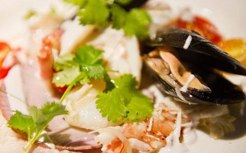 Sails Restaurant Noosa - Hotel Accommodation 1