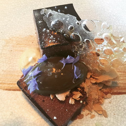 Two Buoys - Hotel Accommodation 2