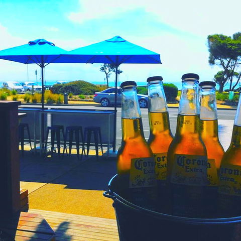 Two Buoys - Hotel Accommodation 7