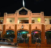 Victoria Park Hotel - Hotel Accommodation