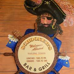 Schooners Bar & Grill - Hotel Accommodation 0