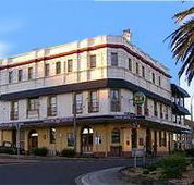 The Grand Hotel - Kiama - Hotel Accommodation