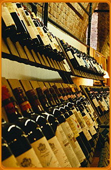 Antique Bar - Hotel Accommodation 1