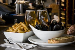 4 Pines Brewing Company - Hotel Accommodation 1