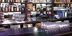 Brass Monkey Hotel - Hotel Accommodation 3