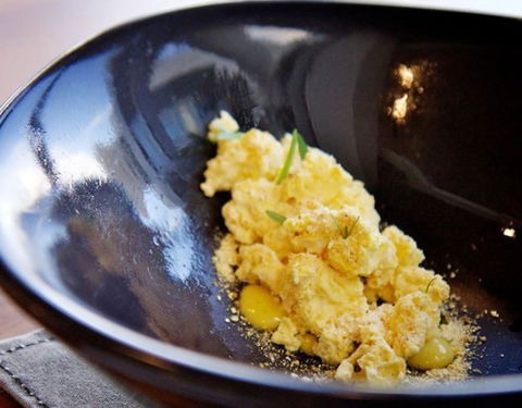 Esquire Restaurant - Hotel Accommodation 2