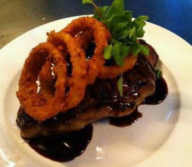 Timo Tabelle - Hotel Accommodation 4