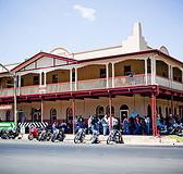 Royal Hotel Adelong - Hotel Accommodation