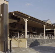 Three Swallows Hotel - Hotel Accommodation