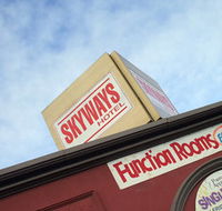 Skyways Hotel - Hotel Accommodation