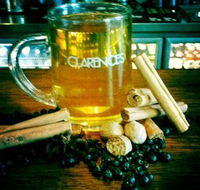 Clarences - Hotel Accommodation