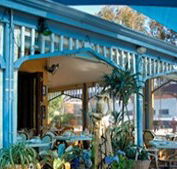 Georges Meze - Hotel Accommodation