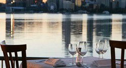 The Boatshed Restaurant - Hotel Accommodation 1