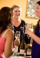 Capel Tavern, Restaurant & Bottleshop - Hotel Accommodation 1