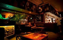 World Bar - Hotel Accommodation 1