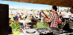 The Island Bar - Hotel Accommodation 1