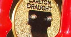 The Outrigger Bar - The Parade Hotel - Hotel Accommodation 1