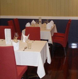 Sala Thai - Claremont - Hotel Accommodation 2