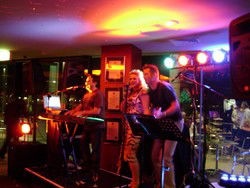 The Stage Door Bar & Brasserie - Hotel Accommodation 2