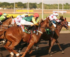 Darwin Turf Club - Hotel Accommodation 1