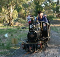 Jerilderie Steam Rail and Heritage Club Inc - Hotel Accommodation