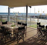 Adelaide Sailing Club - Hotel Accommodation