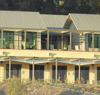 Cypress Lakes Golf  Country Club - Hotel Accommodation