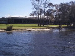 Sussex Inlet RSL Club - Hotel Accommodation 0