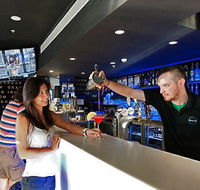 Blue Moon Bar - Hotel Accommodation