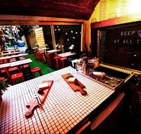 Chuckle Park - Hotel Accommodation