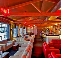 La La Land - Hotel Accommodation