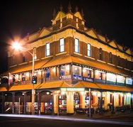 Willoughby Hotel - Hotel Accommodation