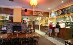 Albion Park Hotel - Hotel Accommodation 2