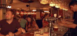 Epoque Belgian Beer Cafe - Hotel Accommodation 3