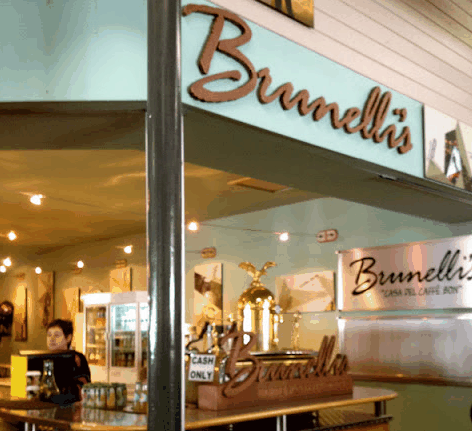 Brunelli's Cafe - Hotel Accommodation