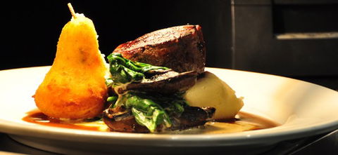 Aubergine Sydney - Hotel Accommodation 1