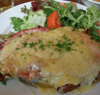 Raglan Tavern - Hotel Accommodation