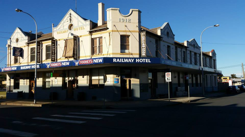 Railway Hotel - Hotel Accommodation 1