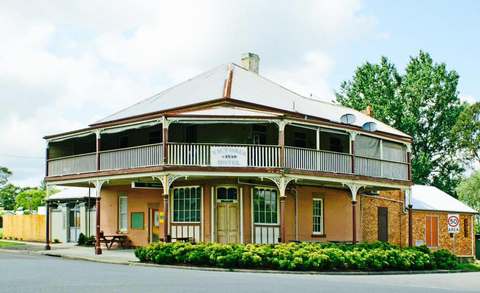 Victoria Hotel - Hotel Accommodation 0