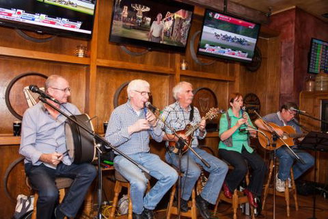 PJ Gallagher's Irish Pub Enfield - Hotel Accommodation 1