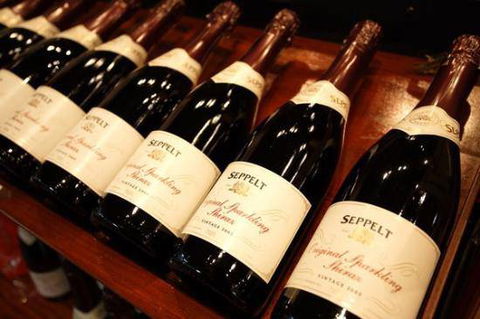 Love And Dysfunction - Hotel Accommodation 1