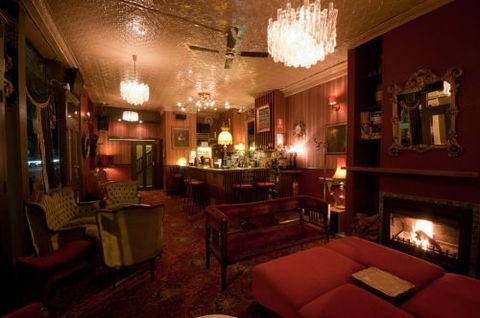 Back Bar Cocktail Lounge & Function Venue - Hotel Accommodation 0